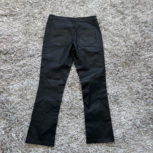 Sass & Bide Leather Flare Pants Leather 100% Lamb Print Snake Sz 6 US❤️ - Picture 2 of 9
